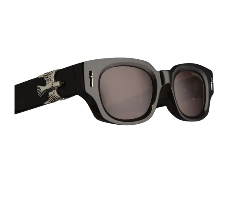 Cutler And Gross_Sunglasses_The Great Frog Soaring Eagle_004_02 (LIMITED EDITION)_50_Close up