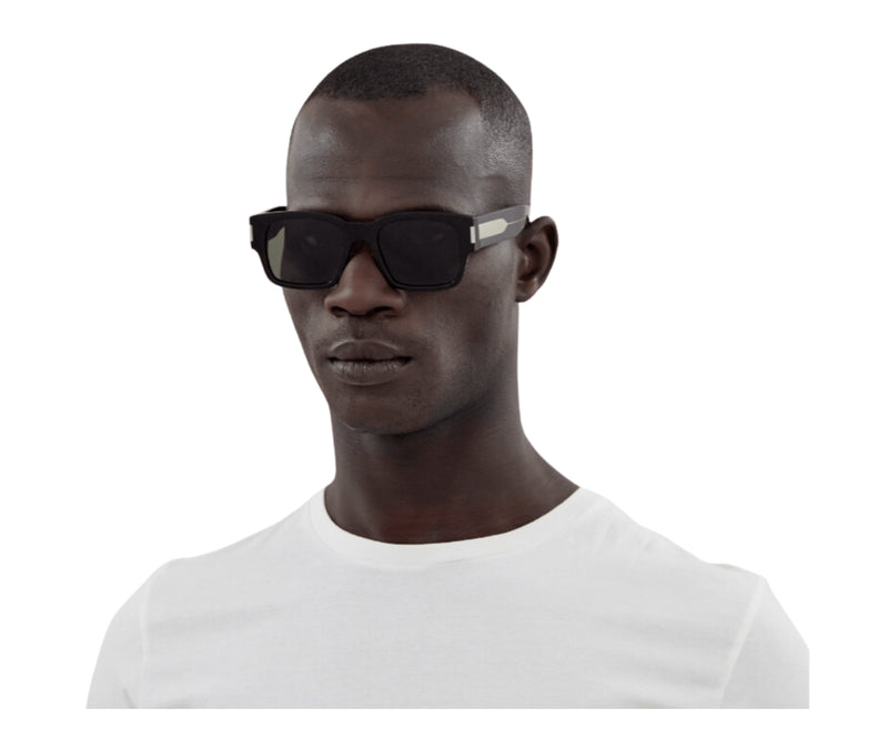 Saint Laurent_Sunglasses_617_002_53_Model 1